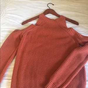 Women’s open shoulders knit sweater